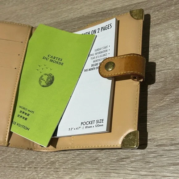 Authentic Louis Vuitton Murakami Agenda - Picture 12 of 13